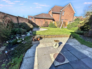 Photo 13- click for photo gallery